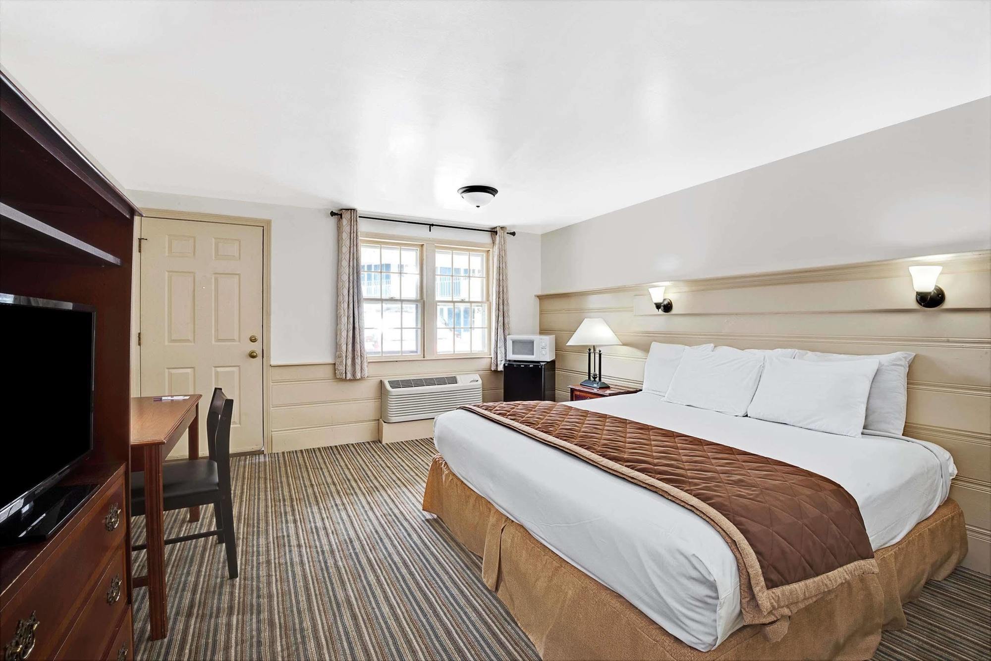 Knights Inn Danvers Buitenkant foto